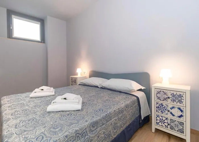 Guesthost - Roomy And Cozy Lingotto Lägenhet