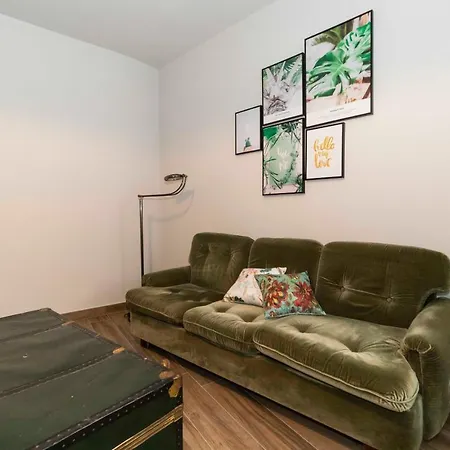 Guesthost - Roomy And Cozy Lingotto Appartamento