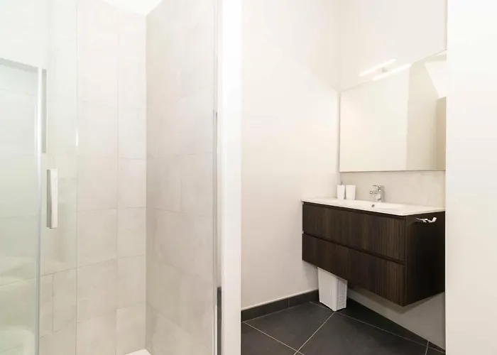Appartamento Guesthost - Roomy And Cozy Lingotto *
