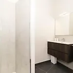 아파트 Guesthost - Roomy And Cozy Lingotto *